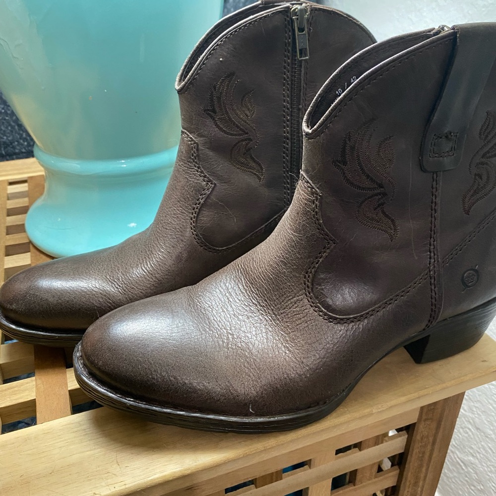 BORN cowboy boots